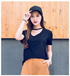 春夏必備｜萬能百搭的短袖T恤女裝指南